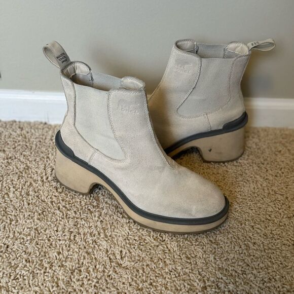 Sorel Hi-Line Platform Heel Boots Ankle Boots Waterproof 8.5 White Grey - Picture 1 of 5